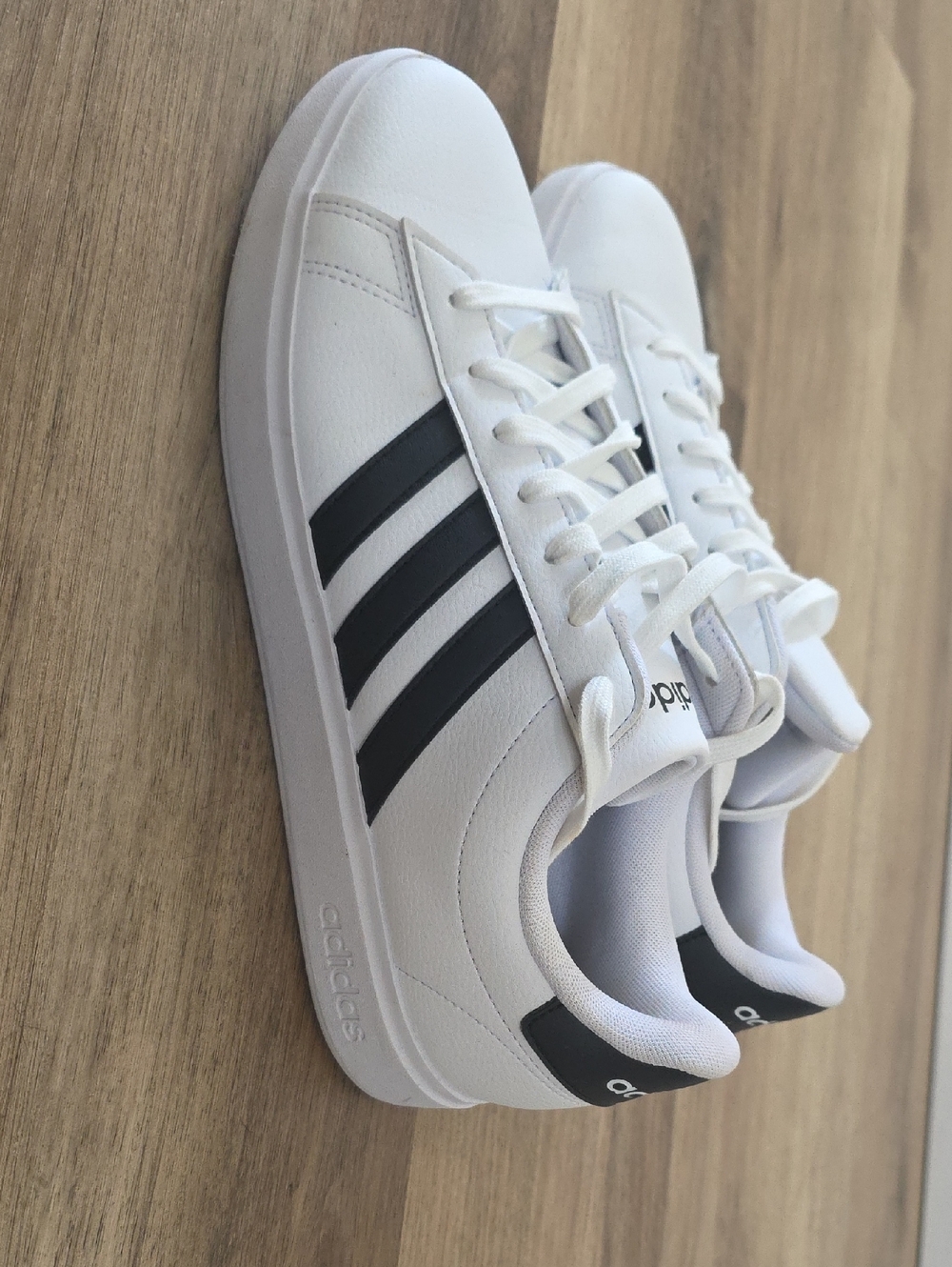 ADIDAS Grand Court 2.0 - Size 11 - Picture 4 of 7